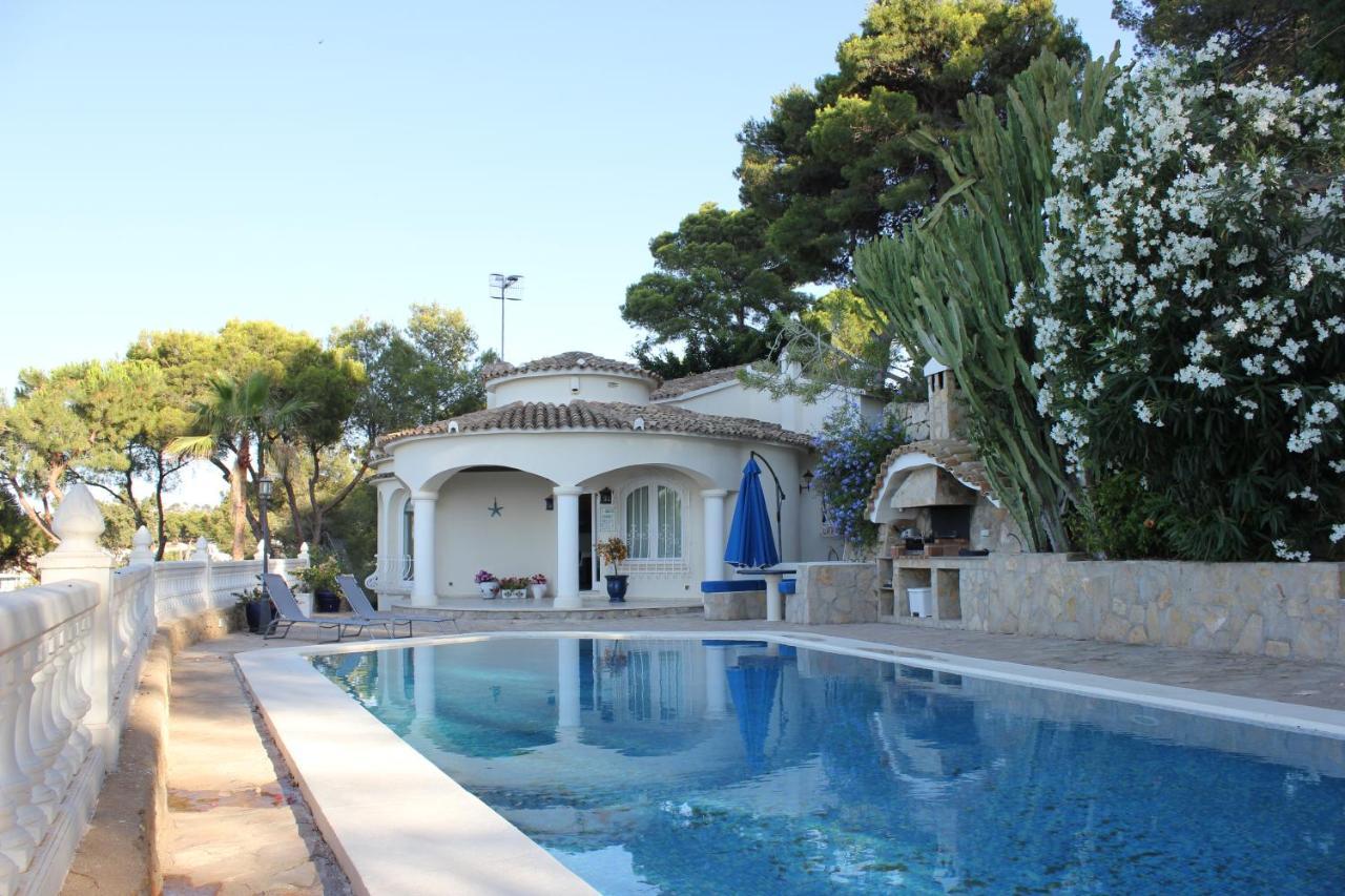 El Nido Villa Дения Екстериор снимка